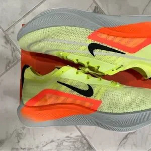Nike | Shoes | New Nike Zoom Fly 4 Shoes Volt Black Hyper  display picture 3